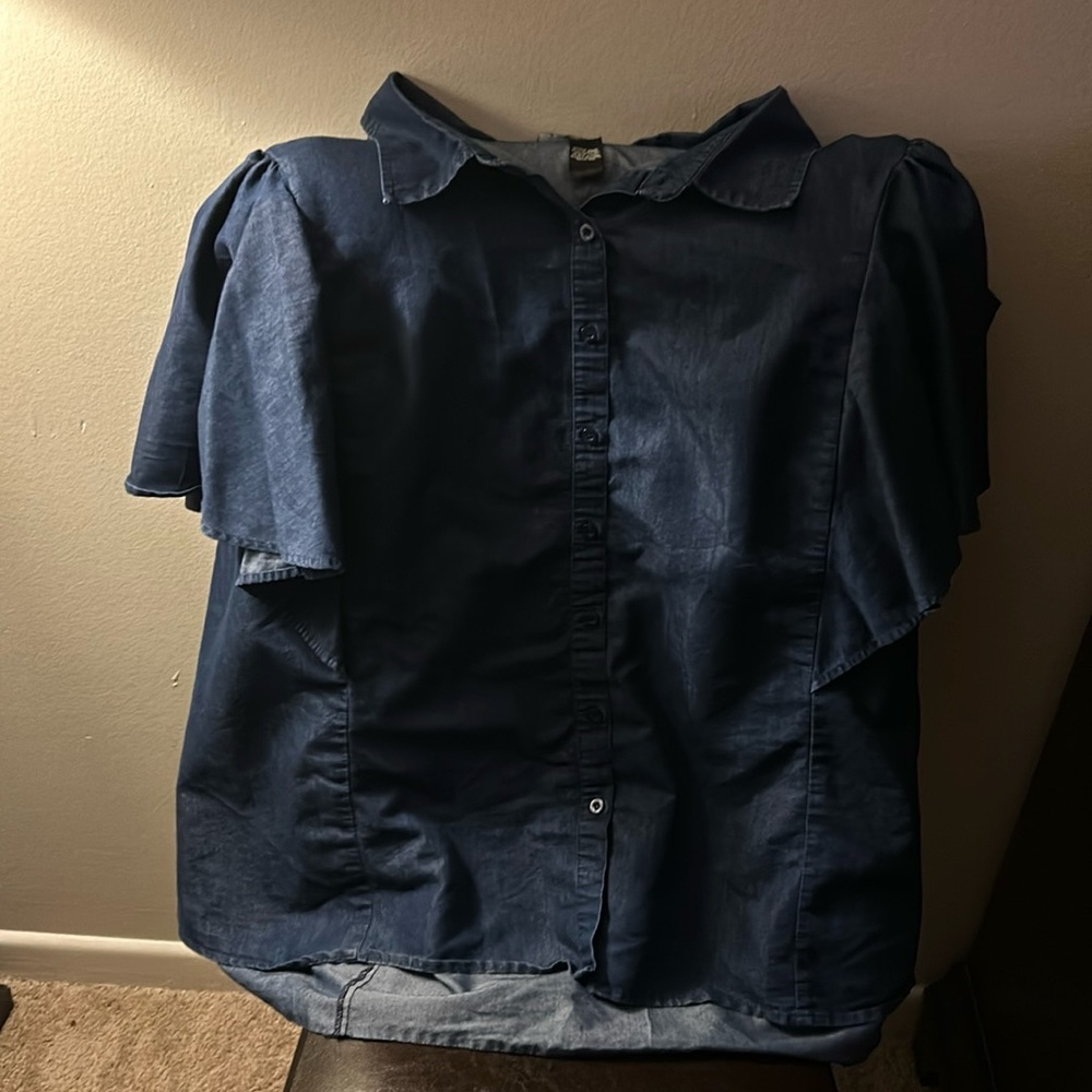 Ashley Stewart Jean shirt with flowing sleeve